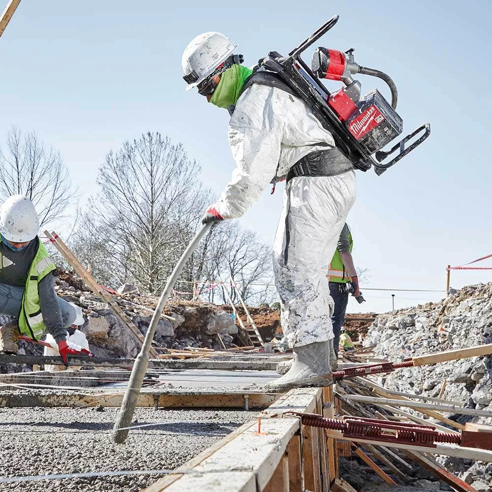 MILWAUKEE MX FUEL™ Backpack Concrete Vibrator Skin MXFCVBP-0 - Image 18