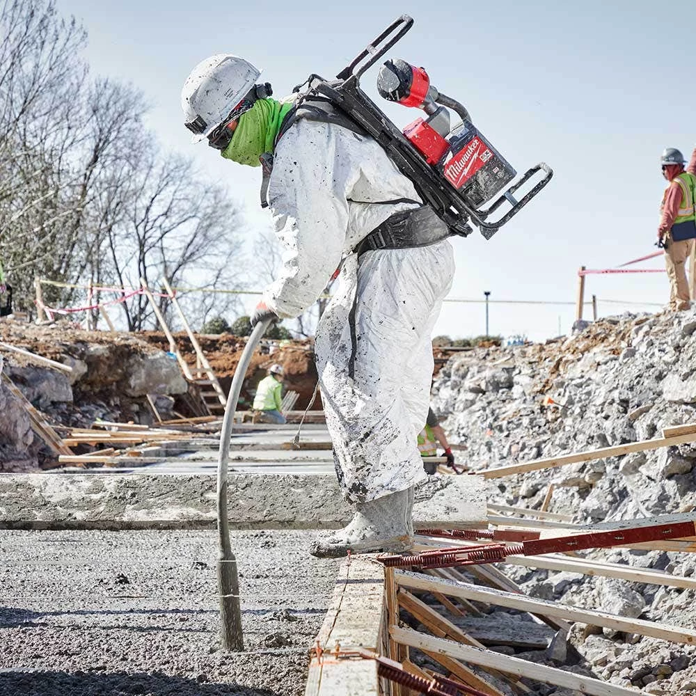 MILWAUKEE MX FUEL™ Backpack Concrete Vibrator Skin MXFCVBP-0 - Image 21