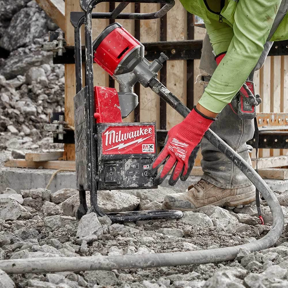 MILWAUKEE MX FUEL™ Backpack Concrete Vibrator Skin MXFCVBP-0 - Image 29