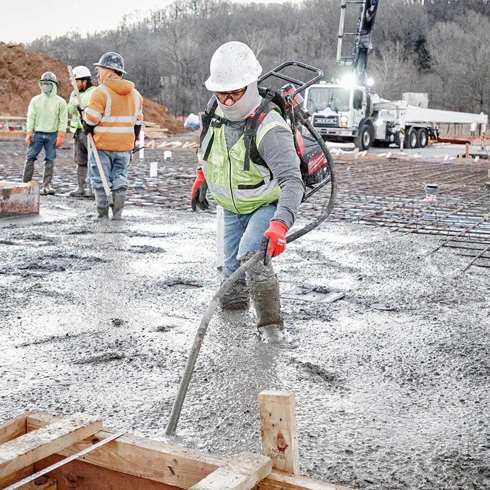 MILWAUKEE MX FUEL™ Backpack Concrete Vibrator Skin MXFCVBP-0 - Image 36