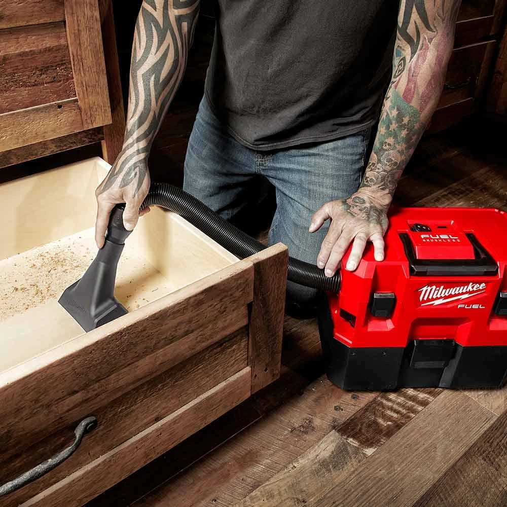 MILWAUKEE 12V FUEL™ Wet/Dry Vacuum L Class M12FWDVL-0 - Image 8